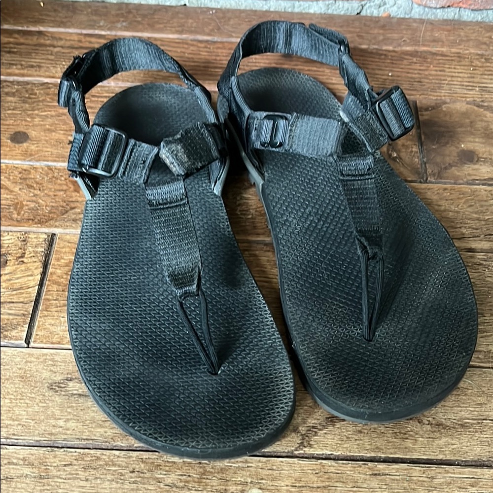 Bedrock Cairn Pro Sandals. Size: Men 10/ Women 11